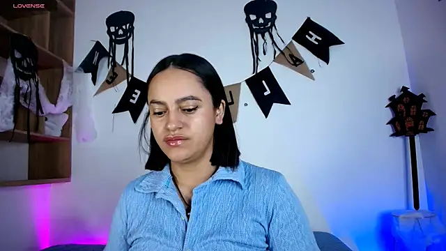 Snapshot of VICTORIABLACK_@xh chatting on October 11, 11:47 am VICTORIABLACK xh online show from October 11, 11:47 am