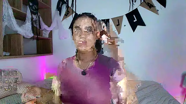 Snapshot of VICTORIABLACK_@xh chatting on October 24, 11:06 am VICTORIABLACK xh online show from October 24, 11:06 am