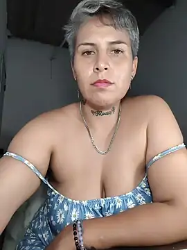 Yessi rousse online show from May 15, 11:51 pm