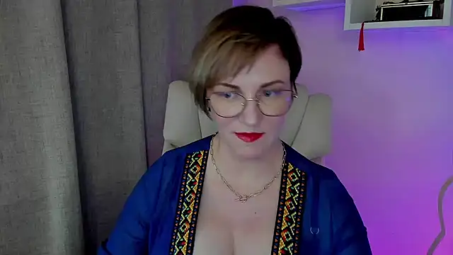 feliziaDesire online show from June 1, 11:23 am
