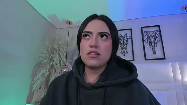 Snapshot of Rebeca_jones chatting on November 1, 1:15 pm Rebeca jones online show from November 1, 1:15 pm