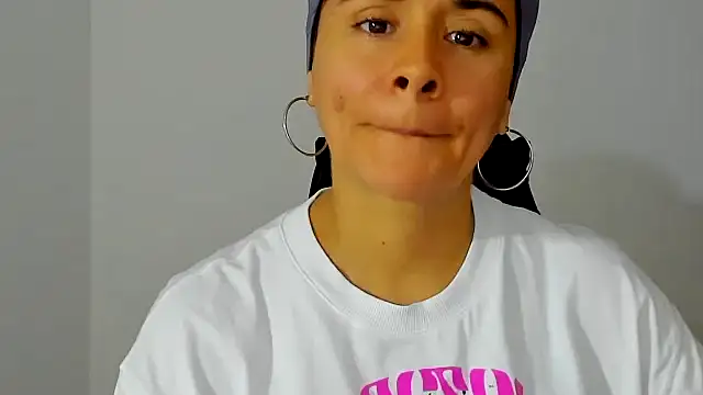 Sami Hotie1 online show from March 3, 5:19 pm