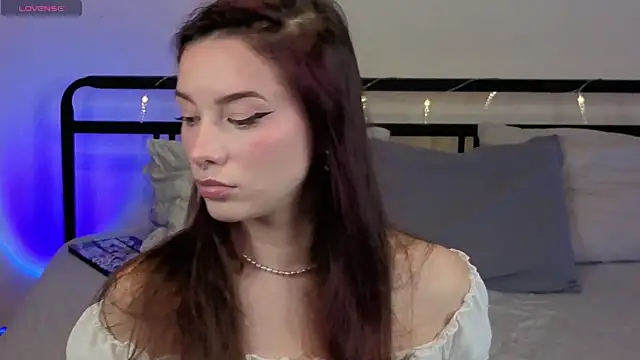 Snapshot of sinthiaroze chatting on October 17, 7:17 pm sinthiaroze online show from October 17, 7:17 pm