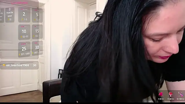 Snapshot of ElenaRose90 chatting on September 21, 8:07 pm ElenaRose90 online show from September 21, 8:07 pm