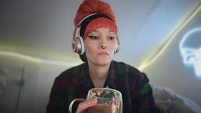 FRRANNKIE online show from October 15, 8:28 am