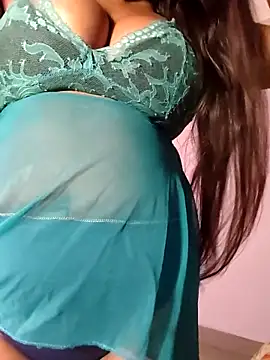 Snapshot of Hurrem_02 chatting on September 13, 8:55 am Hurrem 02 online show from September 13, 8:55 am