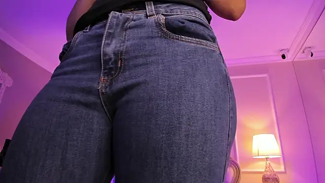 LucianaCarter online show from October 18, 3:42 am