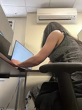 DominiqueX0 online show from January 7, 6:33 pm