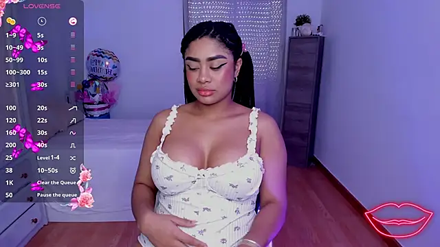 briana walker online show from November 18, 2:40 pm