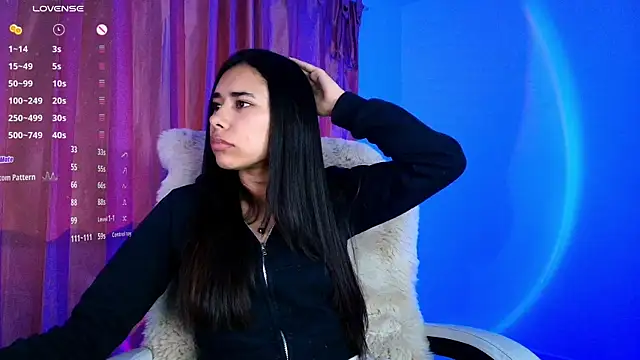 AmyOlimpo online show from September 19, 10:58 am