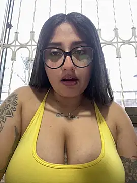 croftsmila online show from April 6, 10:33 pm