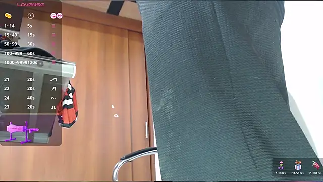 Snapshot of abby_taylor chatting on October 20, 11:13 am abby taylor online show from October 20, 11:13 am