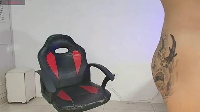 farichell online show from April 11, 10:02 pm