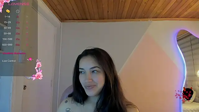 cristal  hot 1 online show from July 4, 5:03 am