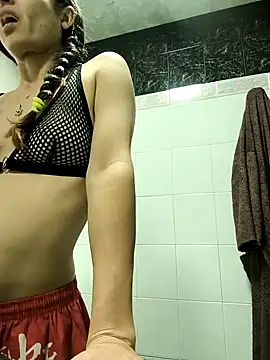 Snapshot of Sam_Sara chatting on October 1, 3:44 am Sam Sara online show from October 1, 3:44 am