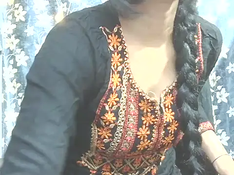 Supriya201 online show from May 1, 2:53 pm