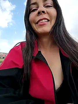 johannatb online show from March 21, 3:17 pm