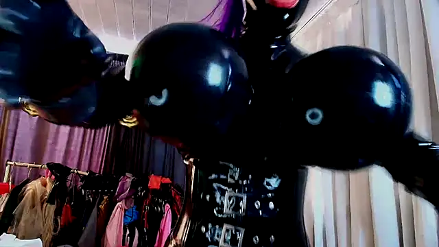 LatexDevil Blondie online show from September 25, 2:16 pm