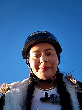 Snapshot of bellapaty chatting on October 6, 7:14 am bellapaty online show from October 6, 7:14 am