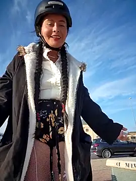 Snapshot of bellapaty chatting on October 9, 7:45 am bellapaty online show from October 9, 7:45 am