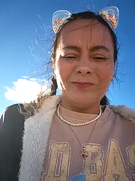 Snapshot of bellapaty chatting on October 23, 7:58 am bellapaty online show from October 23, 7:58 am