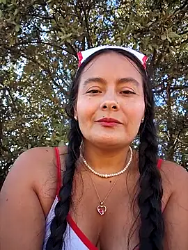 Snapshot of bellapaty chatting on October 18, 10:29 am bellapaty online show from October 18, 10:29 am