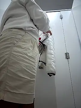 Snapshot of bellapaty chatting on October 31, 8:40 am bellapaty online show from October 31, 8:40 am