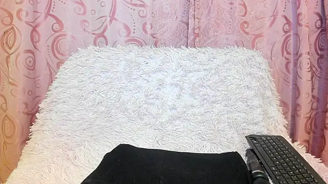 iisabella gonzalez online show from September 18, 4:44 am