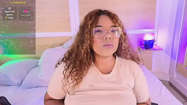  nickypurple  online show from February 20, 2:40 pm