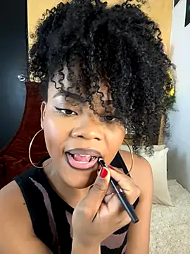 Snapshot of ShadayCarmell chatting on October 31, 8:13 pm ShadayCarmell online show from October 31, 8:13 pm