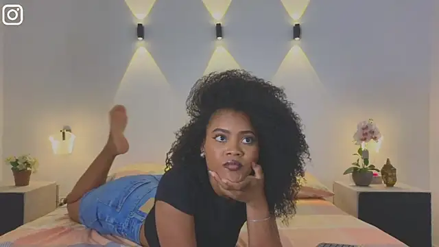 Snapshot of ShadayCarmell chatting on September 25, 8:50 pm ShadayCarmell online show from September 25, 8:50 pm