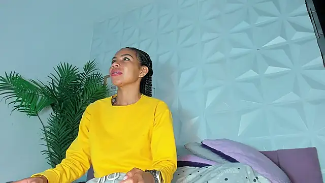 Snapshot of Hellen_Sky chatting on September 30, 7:19 pm Hellen Sky online show from September 30, 7:19 pm