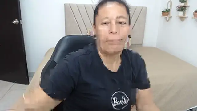 mature martina online show from March 30, 8:08 pm