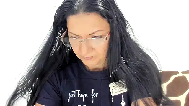 Snapshot of Angelblue_ chatting on October 16, 8:44 pm Angelblue online show from October 16, 8:44 pm