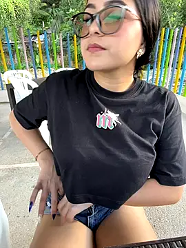 Snapshot of Natha_Fantasy chatting on September 23, 9:46 pm Natha Fantasy online show from September 23, 9:46 pm