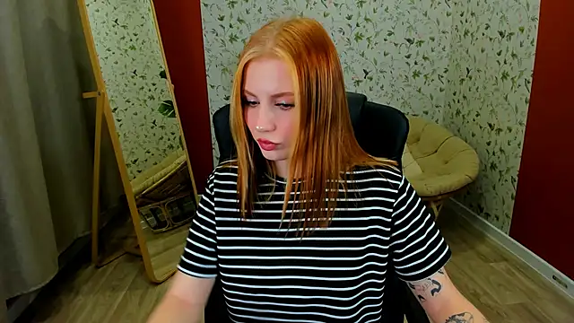 Mira  Blush online show from December 21, 9:19 pm