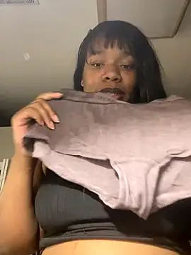 babygirllove8 online show from November 16, 10:43 pm