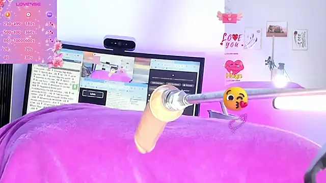 jasllyferrer online show from September 25, 7:55 pm