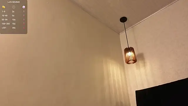 dolly zoe online show from February 28, 7:30 am