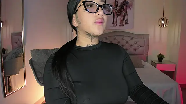 Snapshot of ayshel__ chatting on September 22, 6:01 am ayshel online show from September 22, 6:01 am