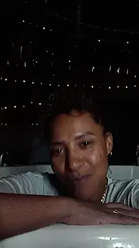  Victoria Hills online show from November 5, 3:01 am