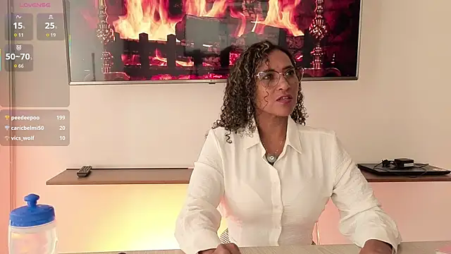 Snapshot of _Victoria_Hills chatting on October 11, 1:25 pm  Victoria Hills online show from October 11, 1:25 pm