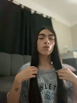 valendoll online show from October 15, 4:04 am