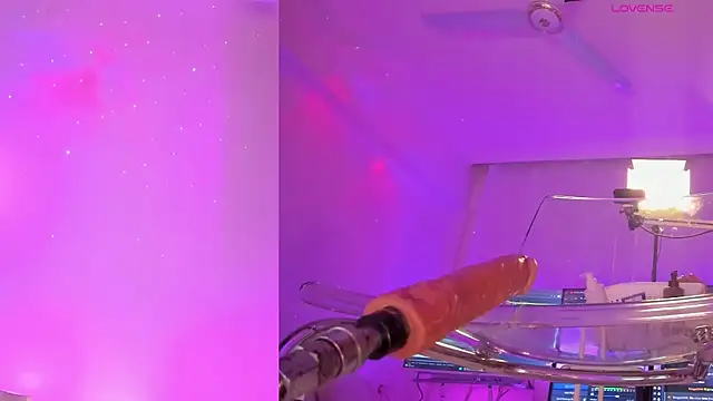 Snapshot of angel_eyees chatting on September 17, 11:03 pm angel eyees online show from September 17, 11:03 pm