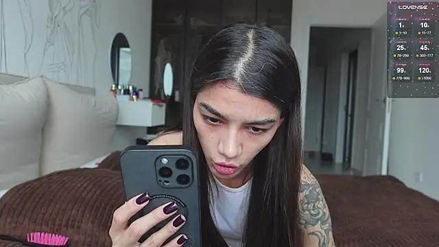 vinkitinkii online show from November 4, 9:14 am