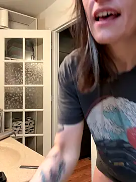 Snapshot of LadyLena1 chatting on September 12, 4:03 pm LadyLena1 online show from September 12, 4:03 pm