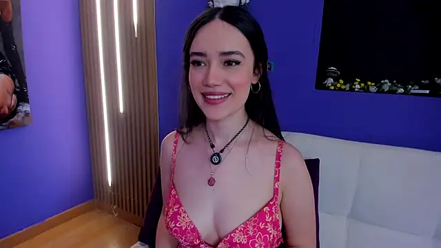 Snapshot of Kate_Amaretto_ chatting on October 13, 9:06 pm Kate Amaretto  online show from October 13, 9:06 pm