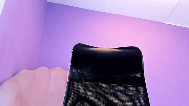 Snapshot of Shanelle__ chatting on October 7, 1:59 pm Shanelle   online show from October 7, 1:59 pm