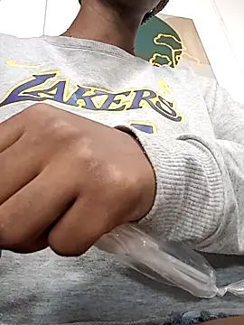 Shanelle   online show from February 23, 1:43 pm