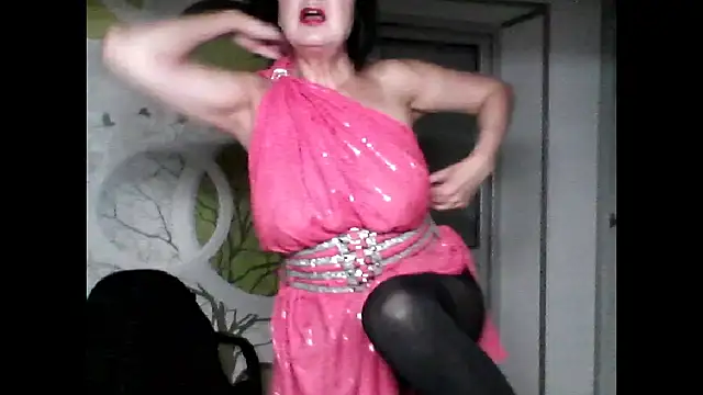 Snapshot of JaneLaLucky chatting on October 5, 1:32 am JaneLaLucky online show from October 5, 1:32 am